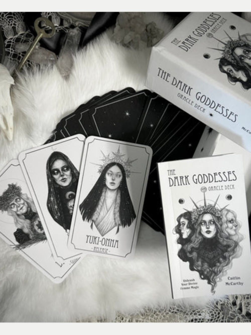 Caitlin McCarthy 'The Dark Goddess' Oracle Deck